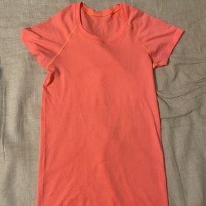 Lululemon Swiftly Tech Short Sleeve